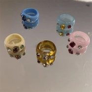 Trendy colorful resin ring paved with glass stone