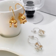 Trendy hoop dangling with flower 