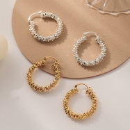 Trendy hoop with small disc